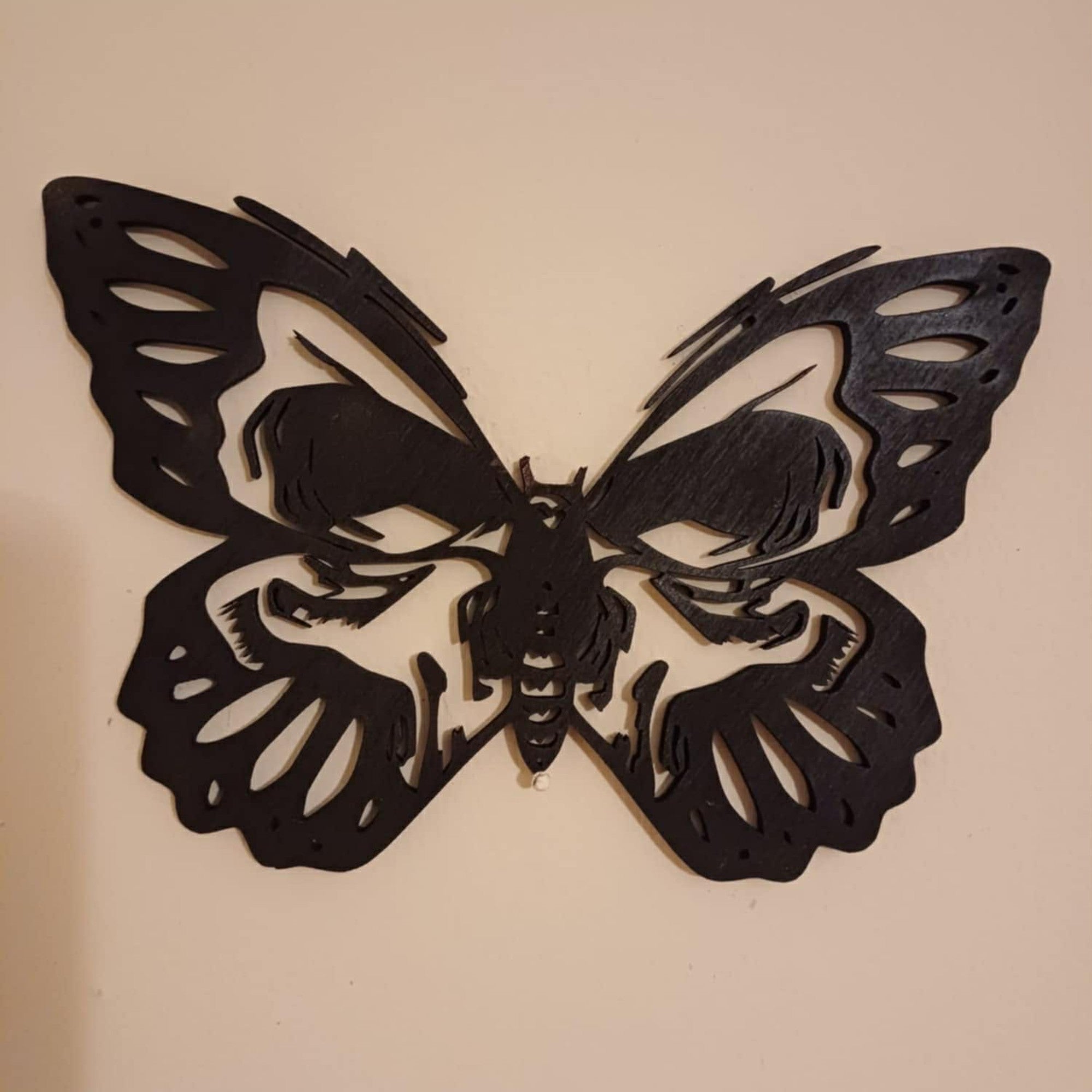 Зидна уметност са лептирима