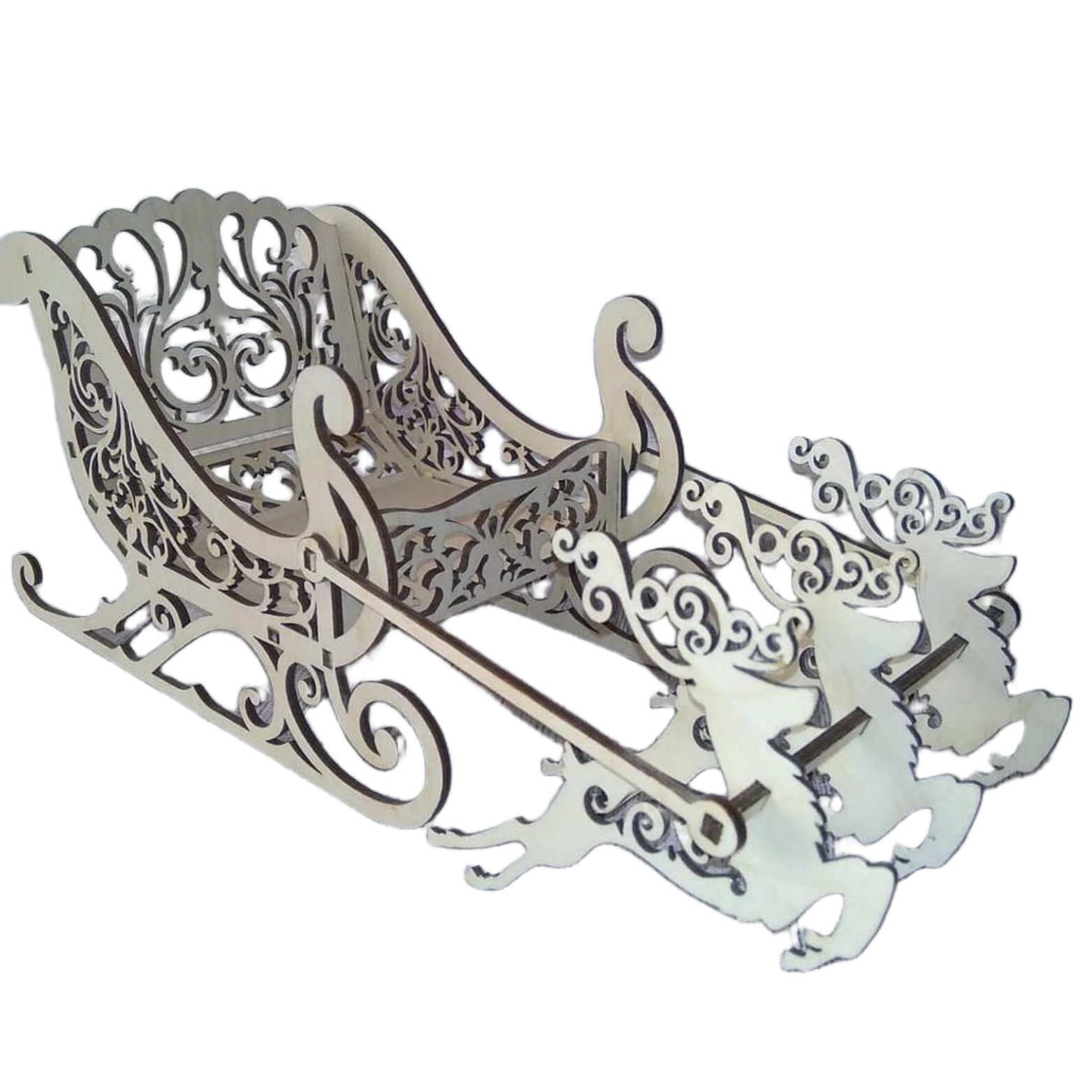 Sanke Deda Mraza sa irvasima – ukrašeni praznični ukrasni komad